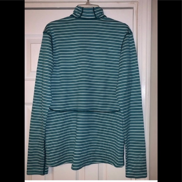Patagonia Stripe Top, Size Medium - Picture 3 of 4